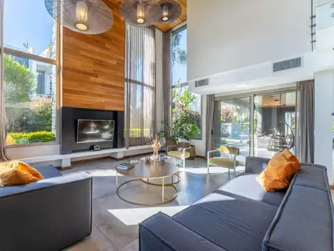 Casa Venta en Barrio Septiembre Country Escobar