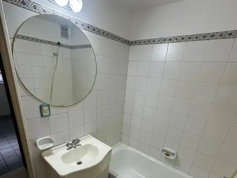 Pacheco 3000, Piso 1