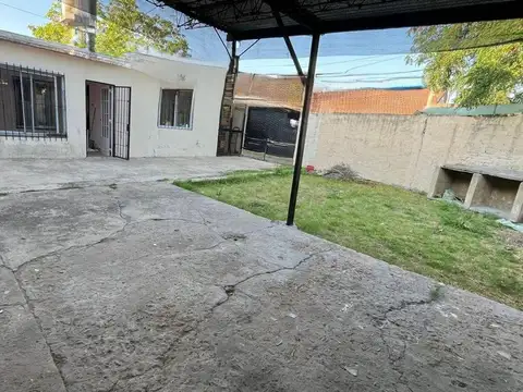 VENTA DE CASA EN BERAZATEGUI