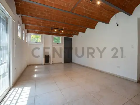 Casa en venta en  Manuel B. Gonnet