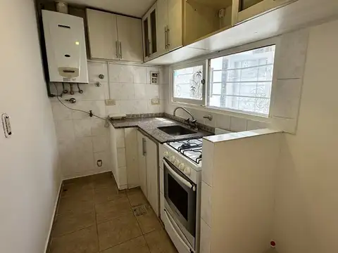 Departamento en Alquiler en Republica De La Sexta, $ 420.000