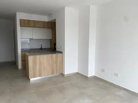 Venta depto monoambiente con balcón - Devoto