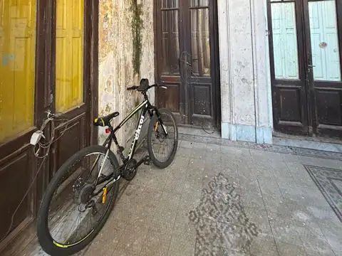 Terreno en Almagro, 9,90 x 20,91mts de fondo! VENTA 