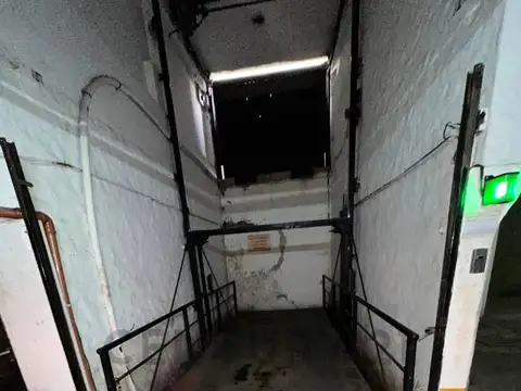 VENTA COCHERA EN SAN MIGUEL