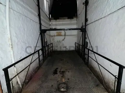 VENTA COCHERA EN SAN MIGUEL