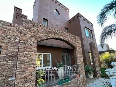 Casa en Venta en General Rodriguez, USD 310.000