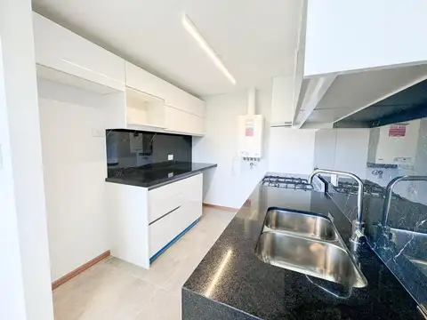 Pje. Storni 700 - Departamento 4 dormitorios