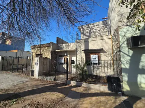 Casa en Alquiler de 3 dormitorios