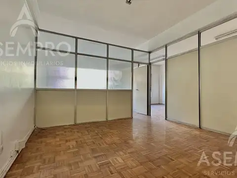 OFICINA PRIVADA EN FLORES