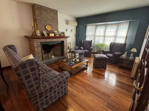 Casa en Venta de 5 dormitorios