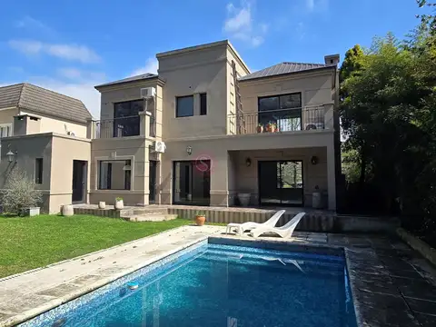 Casa en Venta en La Caballeriza, USD 298.000