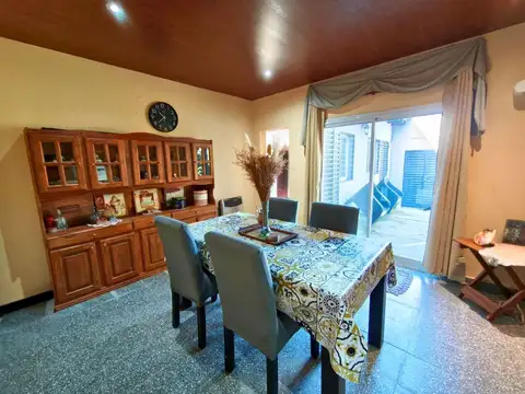 Casa en Venta en Villa Elisa, USD 115.000