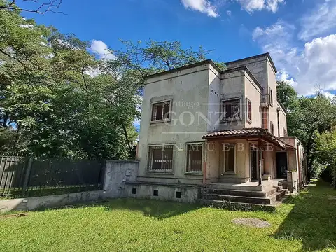 Parque Leloir- Casa a terminar - Lote total:  679 m2 - 