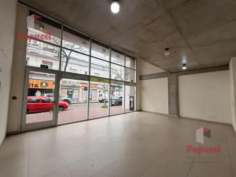 Local en Alquiler en San Fernando Vias  /  Centro, $ 1.200.000