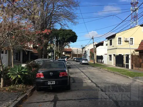 GALPON Zona industrial - 500m2* Olivos