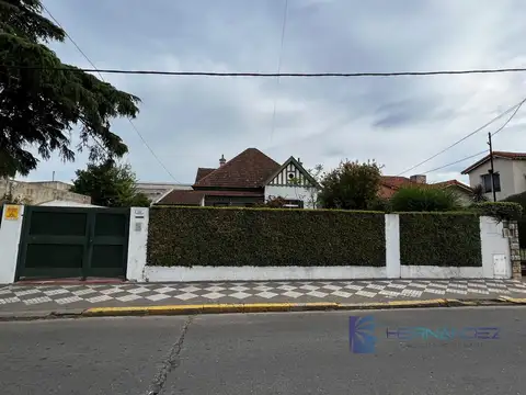 Casa en Venta en Temperley, USD 249.900