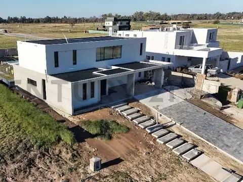 Casa en Venta en Pilara, USD 690.000