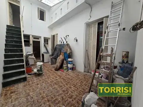 VENTA CASA LOTE PROPIO 4AMB TERRAZA AVELLANEDA 200 CABALLITO