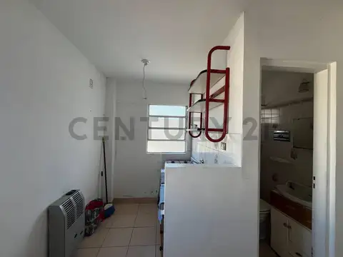 10 entre 63 y 64 100, Piso 2