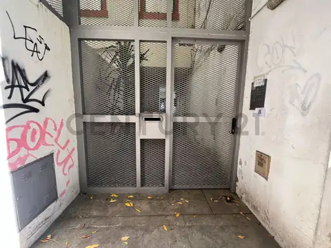 10 entre 63 y 64 100, Piso 2
