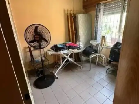 Casa en Venta en Temperley, USD 73.000