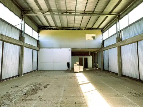 Galpon en Venta en Centro Agricola El Pato, USD 136.000