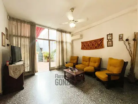 CASA LOTE PROPIO 2 DORM, 2 BAÑOS, COCHERA, PATIO, TERRAZA