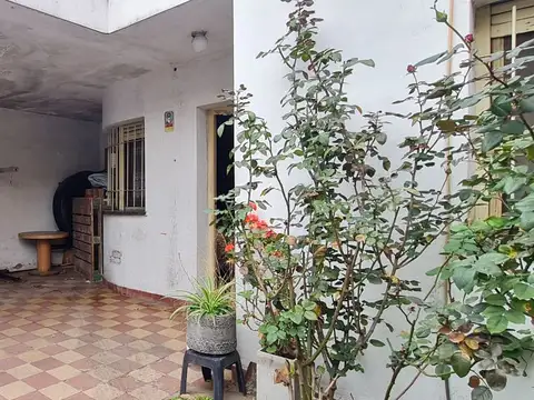 Venta de Casa 3 AMBIENTES en Caseros, Tres de Febrero