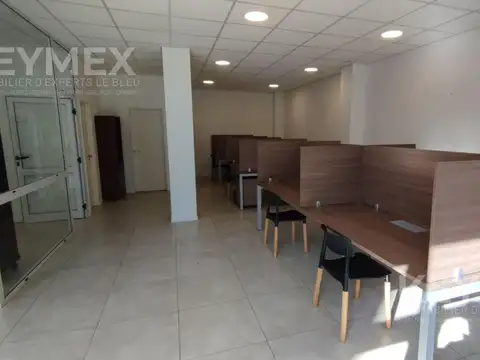 Alquiler Oficina 77m2 | con 1 Cochera | Parque Austral Km 50