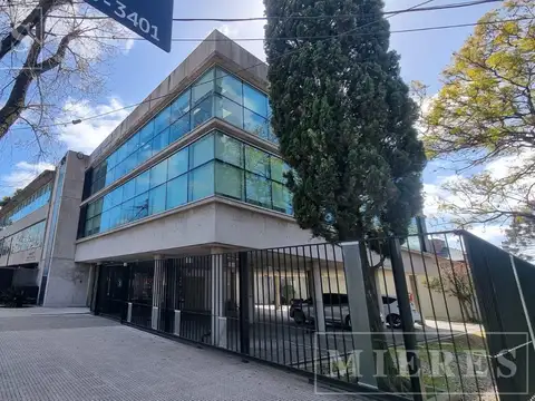 Edificio de Oficinas de 440 m2 en alquiler en Martinez, San Isidro