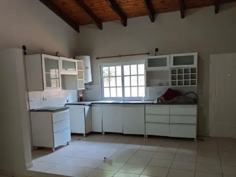 Casa en Alquiler de 3 dormitorios
