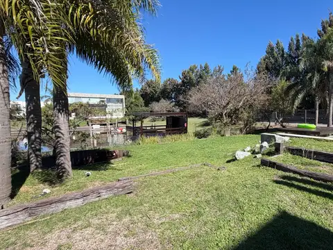 Casa en Alquiler en Albanueva, USD 5.600