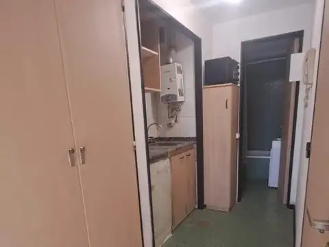 UN AMBTE FTE  BALCON EXCEL UBICAC COC INTEGRADA  BAÑO CPTO