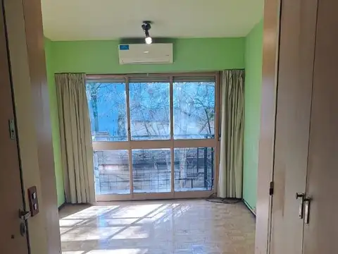 UN AMBTE FTE  BALCON EXCEL UBICAC COC INTEGRADA  BAÑO CPTO