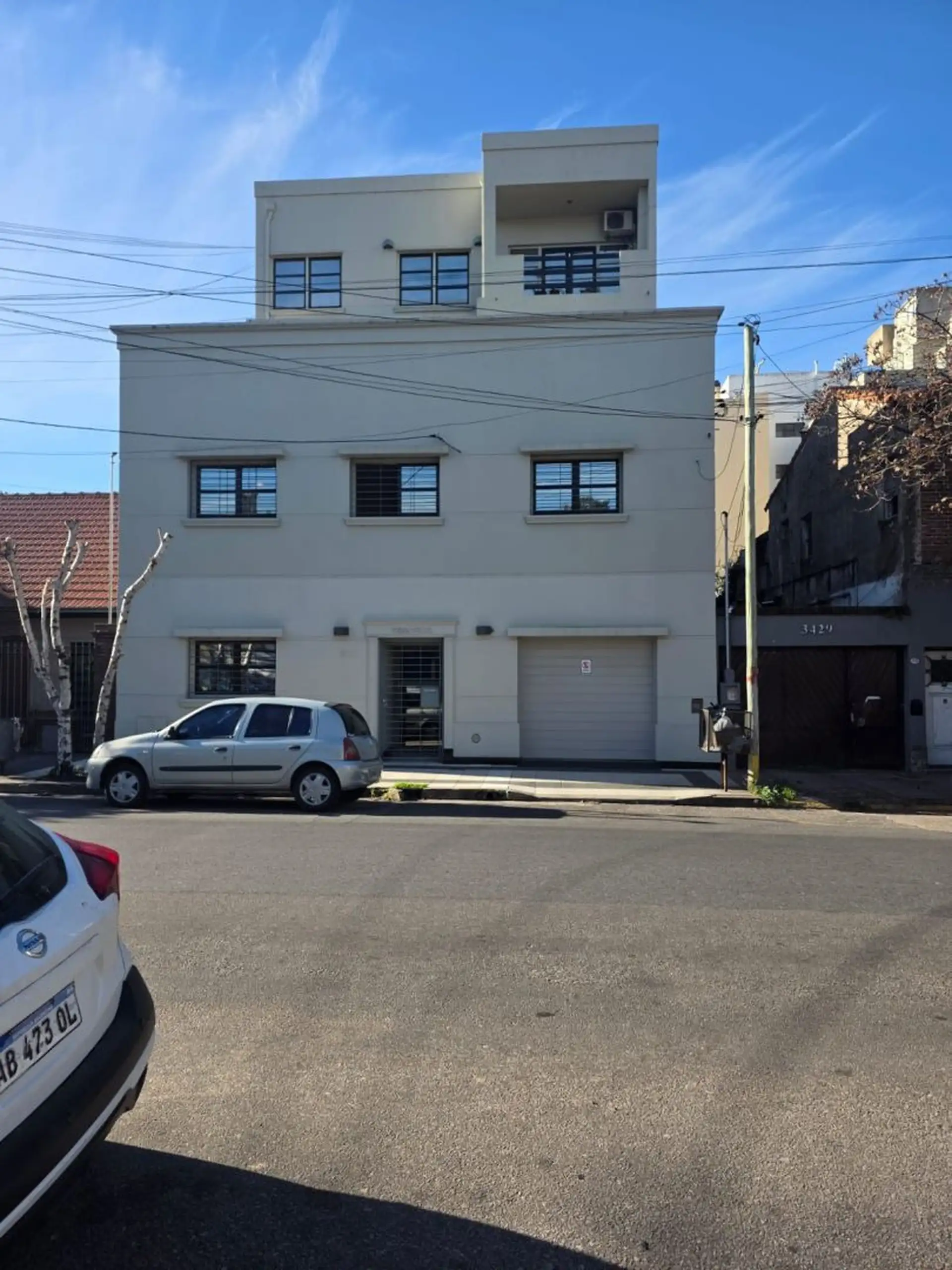 Venta de excelente Departamento de 4 Ambientes en Barrio La Perla Norte