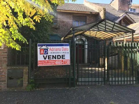 Gran dúplex en Parque Quirno. 3 dormitorios y fondo. Apto crédito