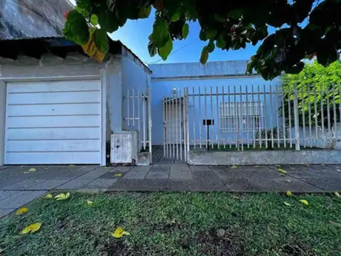 Casa en Venta 4 ambientes El Palomar