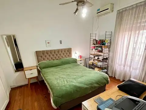 Depto Tipo Casa en Venta en Flores, USD 140.000