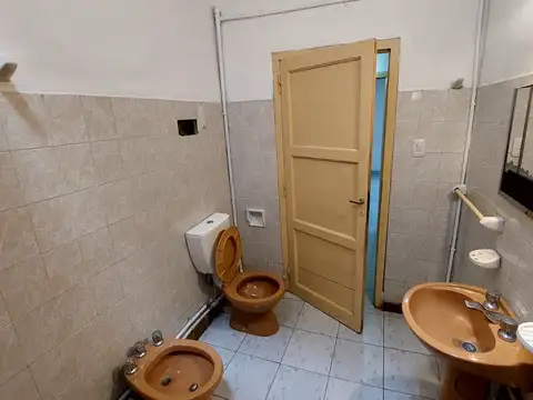 CASA EN ALQUILER - GODOY CRUZ