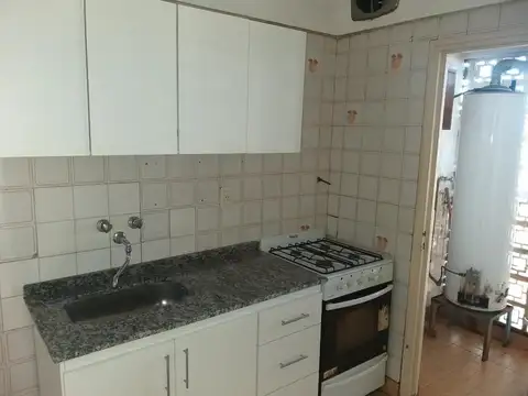 Tres Arroyos 800, Piso 14