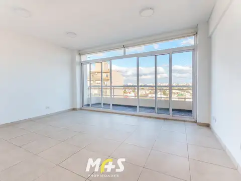 3 ambientes al frente con cochera, balcón aterrazado y amenities – Villa del Parque