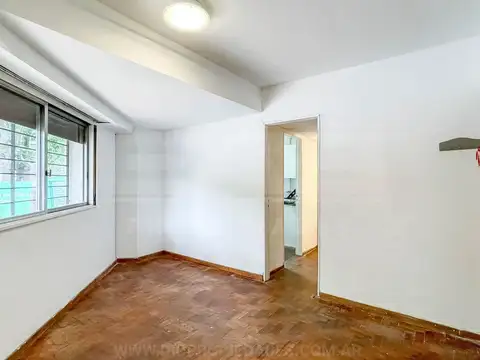 Departamento en Venta en Olivos Vias/Maipu, USD 120.000