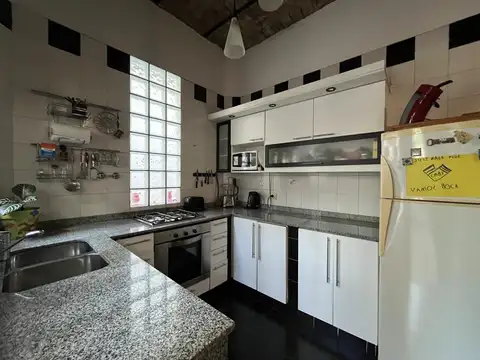 Depto Tipo Casa en Venta de 4 ambientes