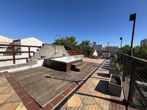 Depto Tipo Casa en Venta de 3 dormitorios