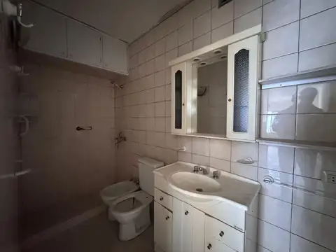 DEPARTAMENTO  2 DORMITORIOS Y COMODIN VENTA