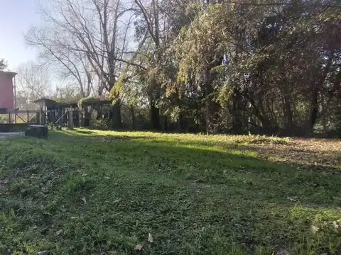 Venta de Lote con cabaña construida (3339m2)