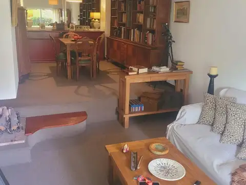 Depto Tipo Casa en Venta en Castelar, USD 155.000