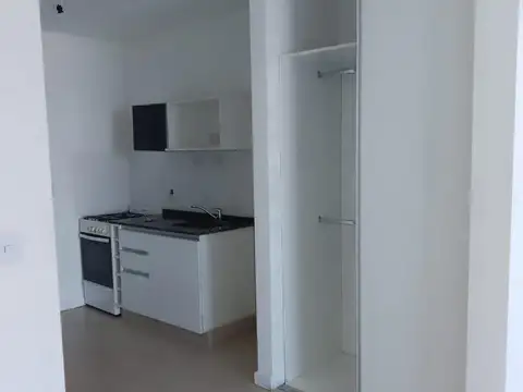 Departamento en Alquiler en Flores, $ 590.000