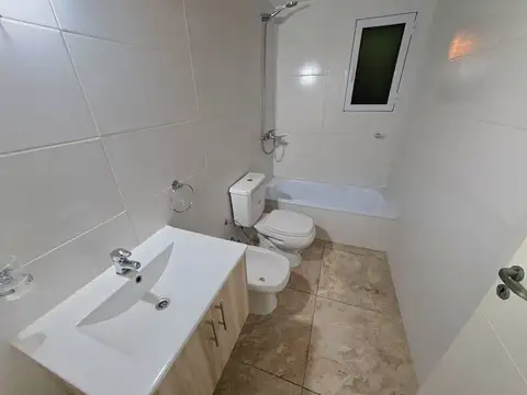 Departamento en Alquiler en Tablada, $ 650.000