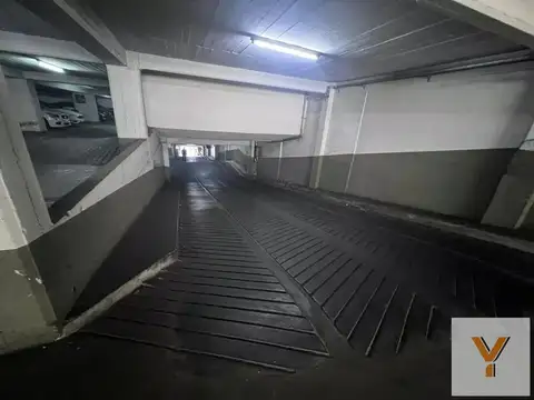 Cochera en venta - 12mts2 - San Nicolás